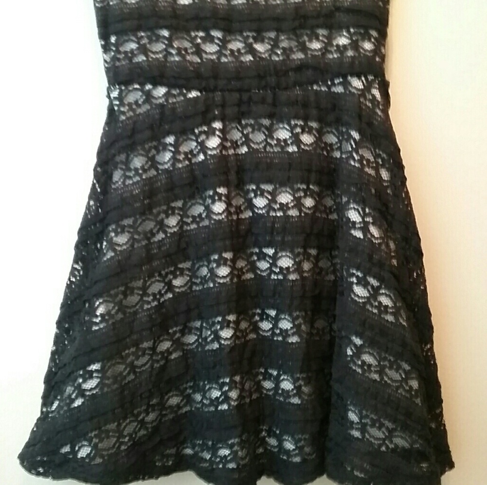 Speechless 8 Girls Lace Overlay Black White Dress Short-sleeved - Picture 8 of 8